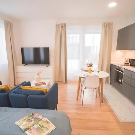 K110 Klapka Βουδαπέστη